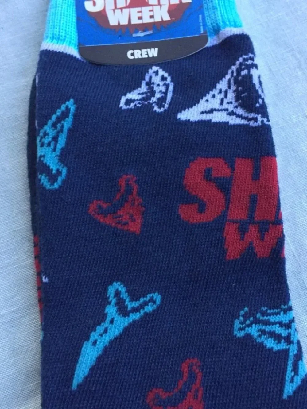 NWT Bioworld Discovery Shark Week teeth crew socks